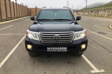 Toyota Land Cruiser 200 бронированный (B7)